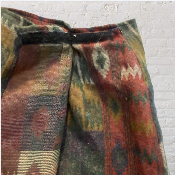 VINTAGE GABRIELLA -- Maxi Skirt, Southwest Print, Wrap Around, Velcro Closure - Picture 8 of 11